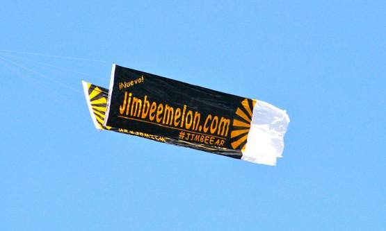 BANNERS A DOS CARAS EN "V"